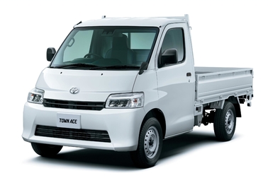 フロントスタイリング DX“Xエディション”(4WD)・4A/T