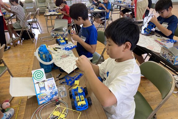 手作りハイブリッドカー