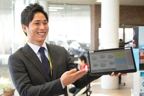 営業スタッフ